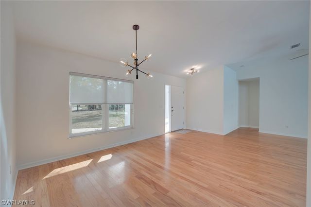 825 Desoto BLVD N, Naples, FL 34120