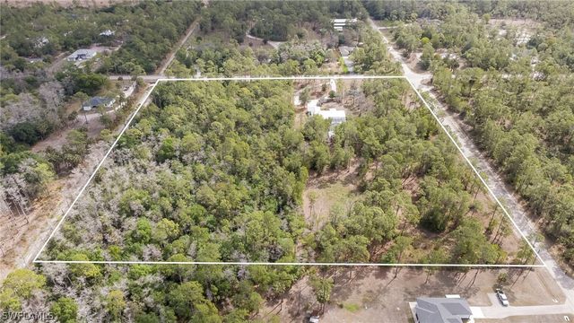 825 Desoto BLVD N, Naples, FL 34120