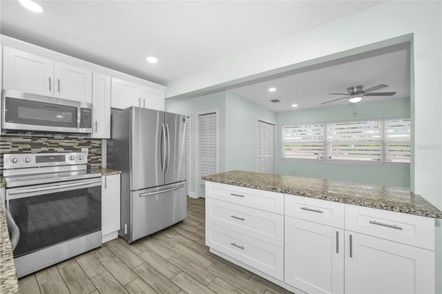 1005 N HIGHLAND AVENUE, Clearwater, FL 33755