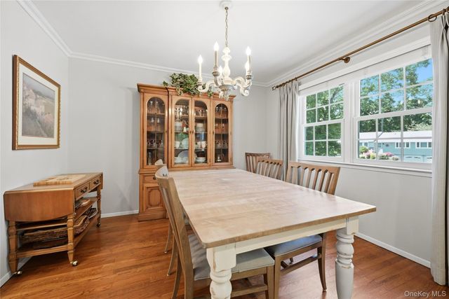 115 Autumn Drive, Hauppauge, NY 11788