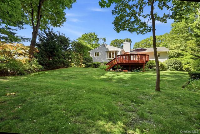 115 Autumn Drive, Hauppauge, NY 11788