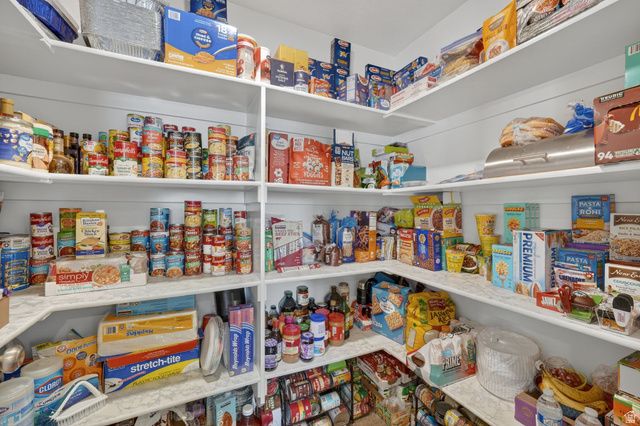 9686 N RED BRIDGE RD, Eagle Mountain, UT 84005
