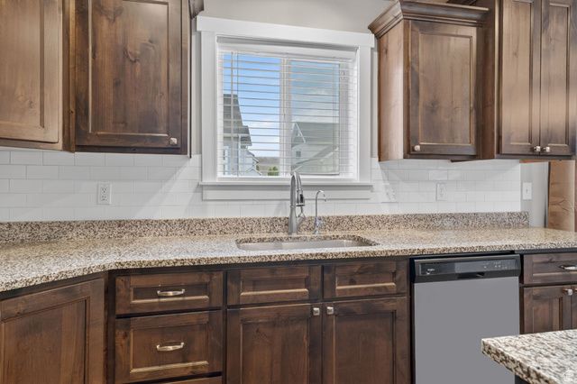 9686 N RED BRIDGE RD, Eagle Mountain, UT 84005