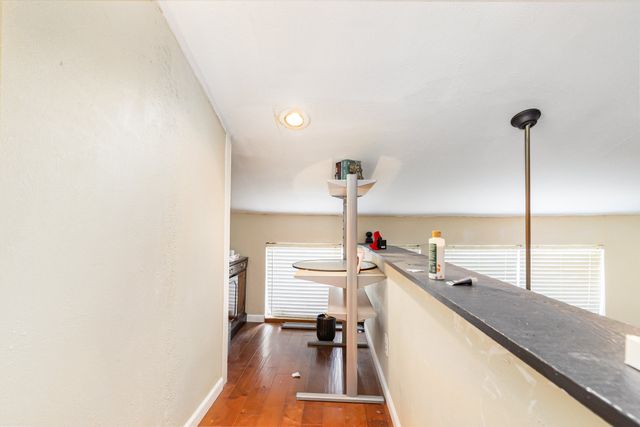 6808 Eastridge Drive 12- B3, Dallas, TX 75231