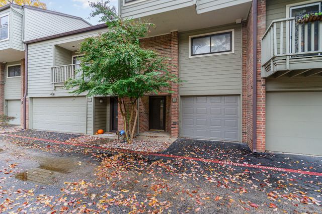 6808 Eastridge Drive 12- B3, Dallas, TX 75231