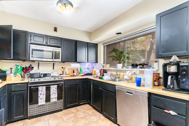 6808 Eastridge Drive 12- B3, Dallas, TX 75231