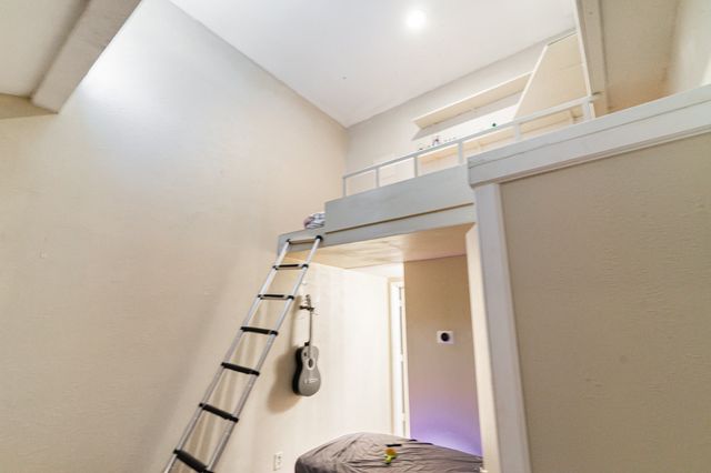 6808 Eastridge Drive 12- B3, Dallas, TX 75231