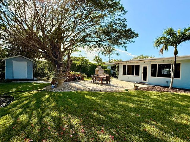 145 Vassar Drive, Lake Worth Beach, FL 33460
