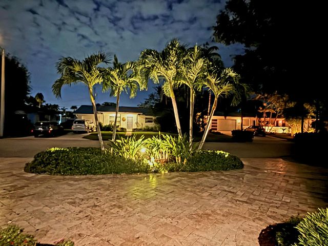 145 Vassar Drive, Lake Worth Beach, FL 33460