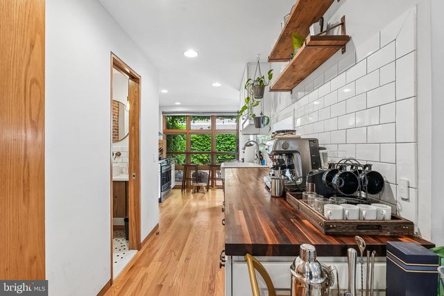 605 PINE ST, Philadelphia, PA 19106