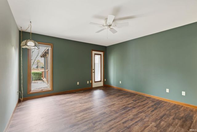 6618 Camberwell Court, Fort Wayne, IN 46804