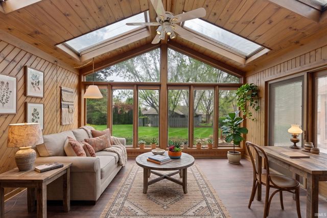 6618 Camberwell Court, Fort Wayne, IN 46804