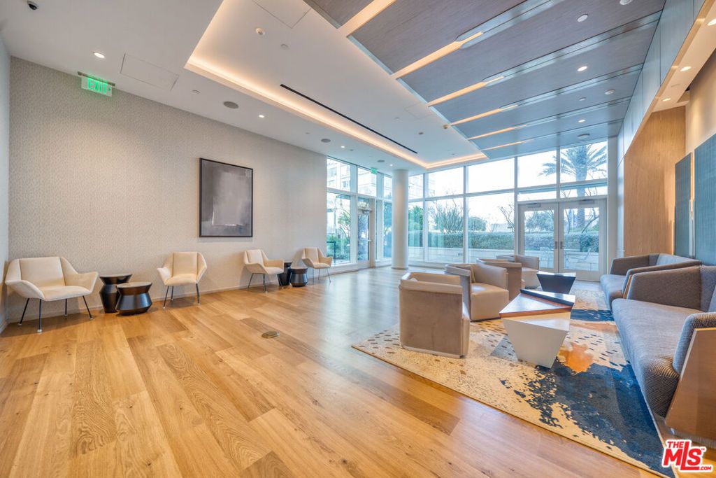 Image 46 of property listing at 877 Francisco Street 1128, Los Angeles, CA 90017