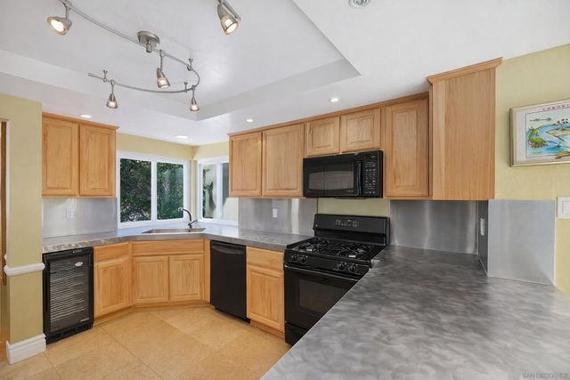 5 Bridgetown Bend, Coronado, CA 92118