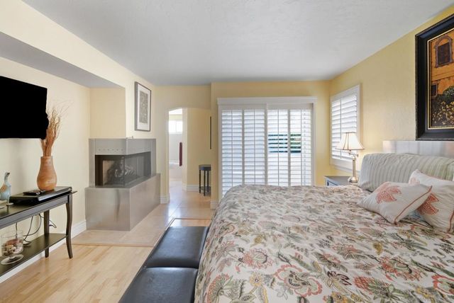 5 Bridgetown Bend, Coronado, CA 92118