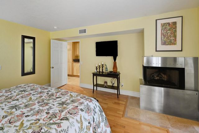 5 Bridgetown Bend, Coronado, CA 92118