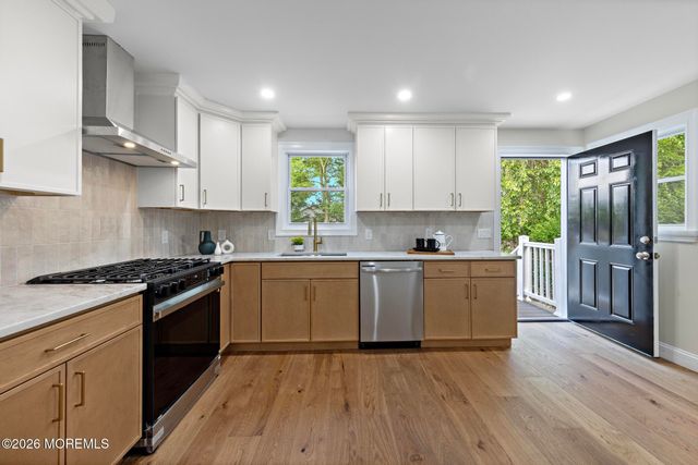 826 Dunlewy Street, Asbury Park, NJ 07712