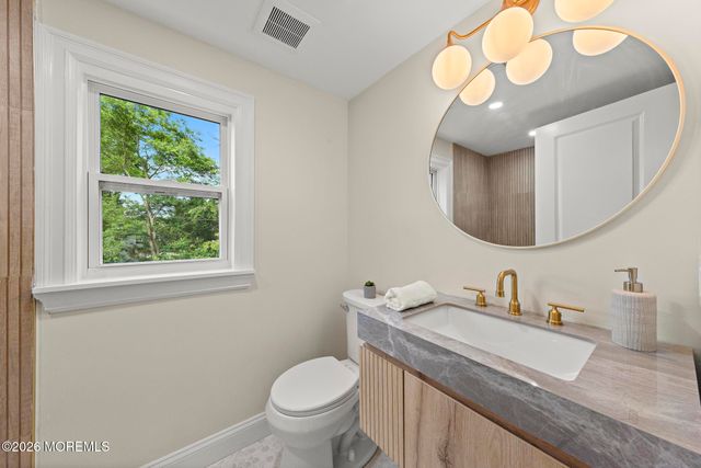 826 Dunlewy Street, Asbury Park, NJ 07712