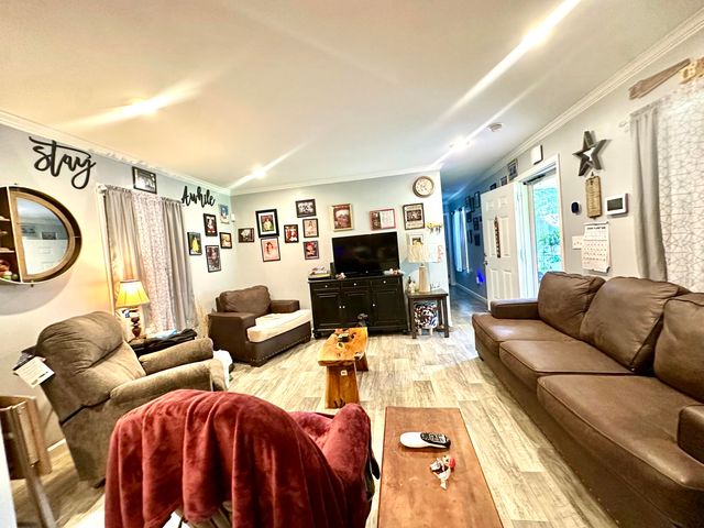620 Hargiss Cove Road, South Pittsburg, TN 37380