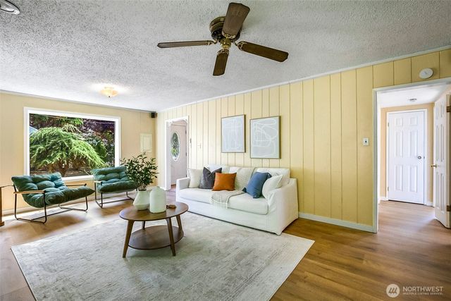 326 Avenue I, Snohomish, WA 98290