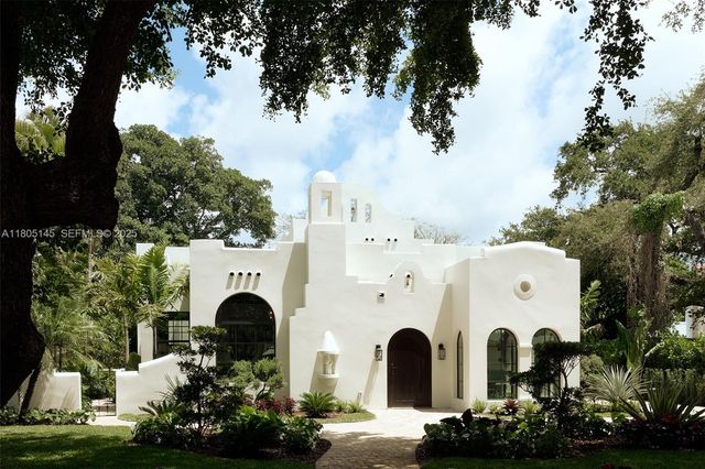 549 NE 59th St, Miami, FL 33137