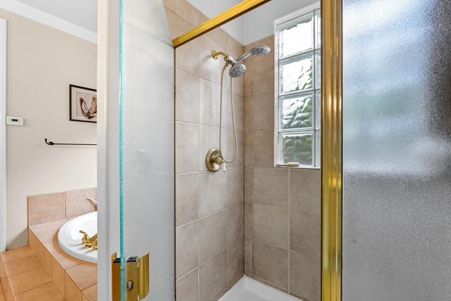 5604 MARIOLA Place NE, Albuquerque, NM 87111