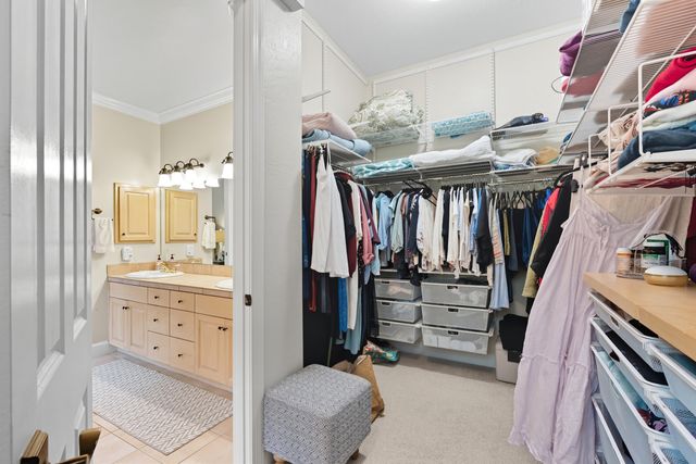 5604 MARIOLA Place NE, Albuquerque, NM 87111