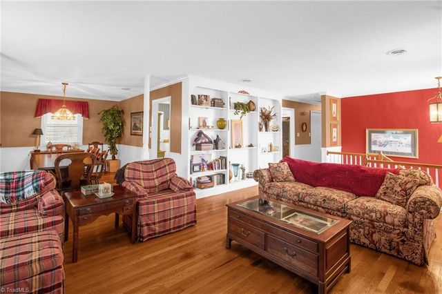 5630 Clinedale Court, Pfafftown, NC 27040