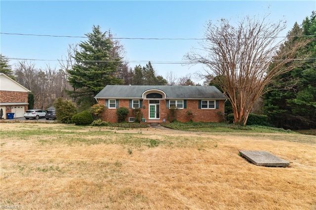 5630 Clinedale Court, Pfafftown, NC 27040