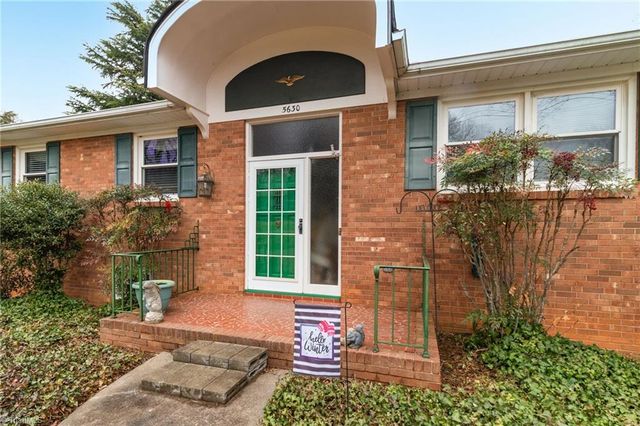 5630 Clinedale Court, Pfafftown, NC 27040