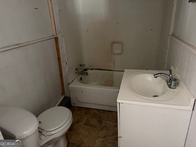 640 Hudson Road, Lagrange, GA 30240