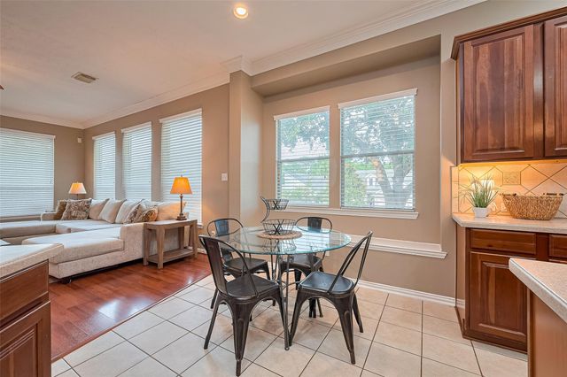 2500 Amy Lee Drive, Conroe, TX 77304