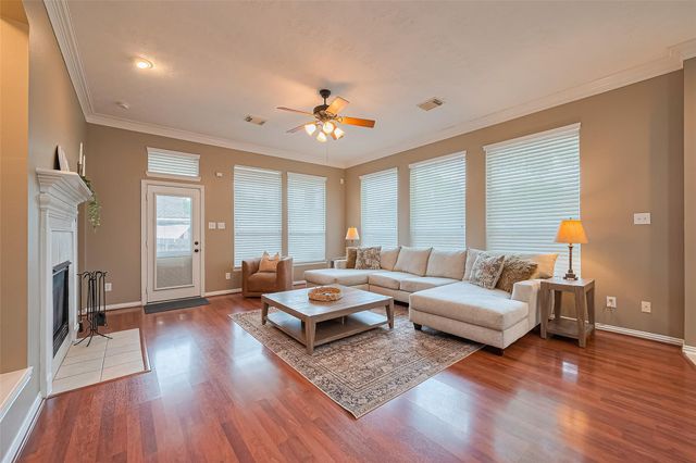 2500 Amy Lee Drive, Conroe, TX 77304