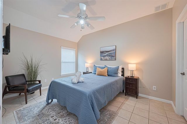 2500 Amy Lee Drive, Conroe, TX 77304