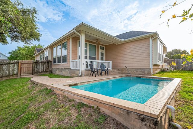 2500 Amy Lee Drive, Conroe, TX 77304