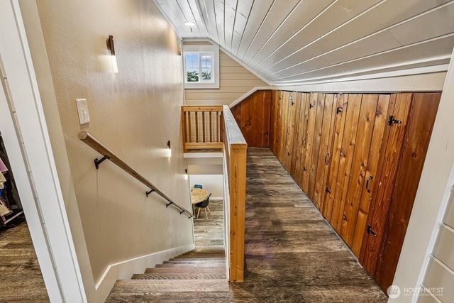 950 SE 4th Avenue, Oak Harbor, WA 98277