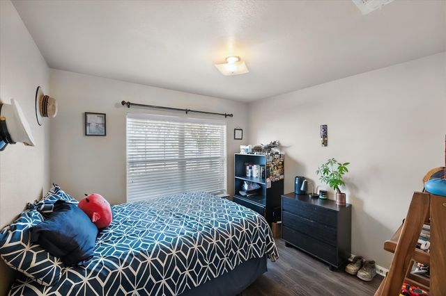 1008 Primrose Drive, Sanger, TX 76266