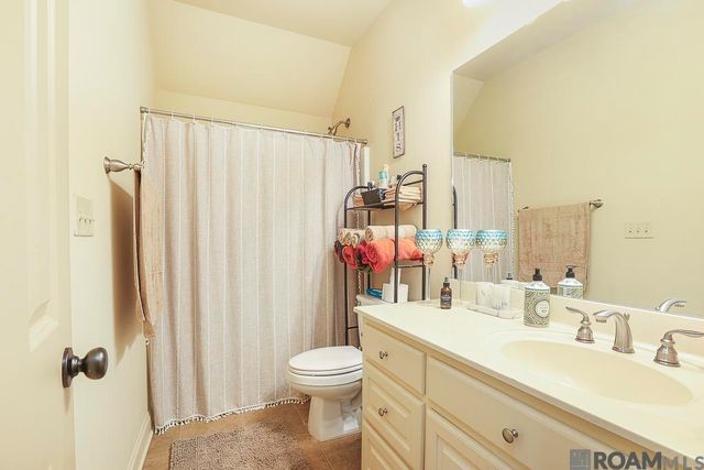41136 Clearwater Ave, Gonzales, LA 70737