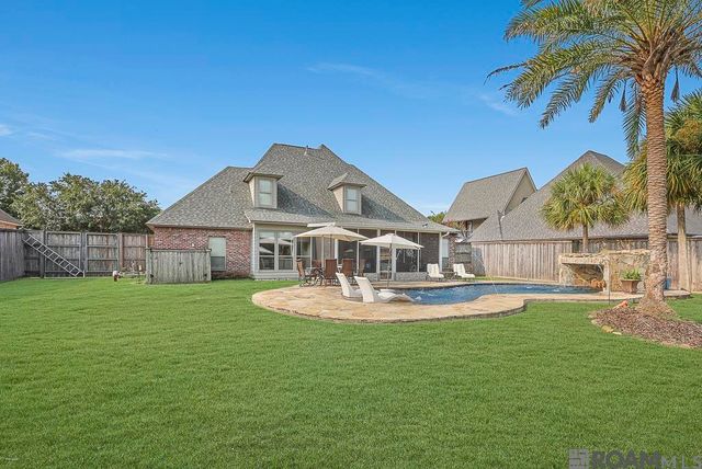 41136 Clearwater Ave, Gonzales, LA 70737