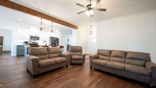 106 Raspberry Trail, Perry, GA 31069