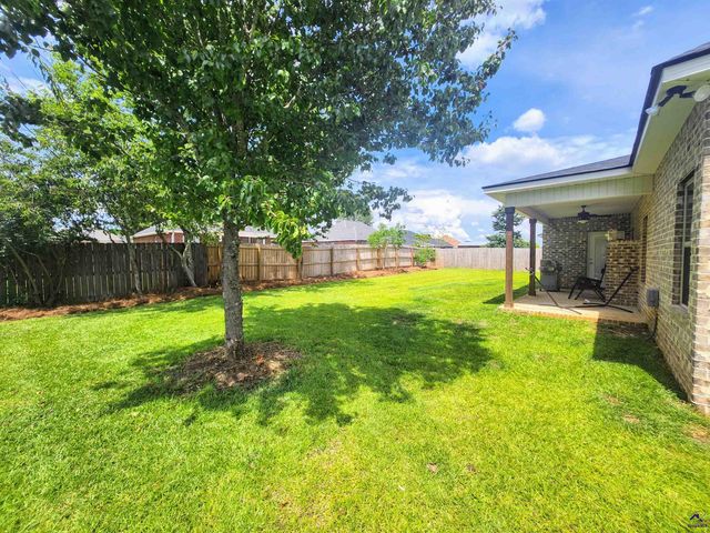 106 Raspberry Trail, Perry, GA 31069