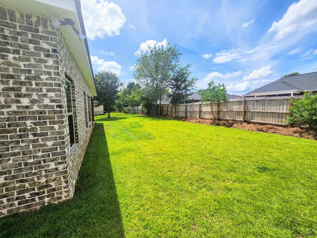 106 Raspberry Trail, Perry, GA 31069