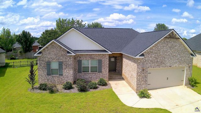 106 Raspberry Trail, Perry, GA 31069