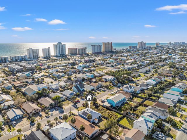 6222 Pinetree Avenue, Panama City, FL 32408