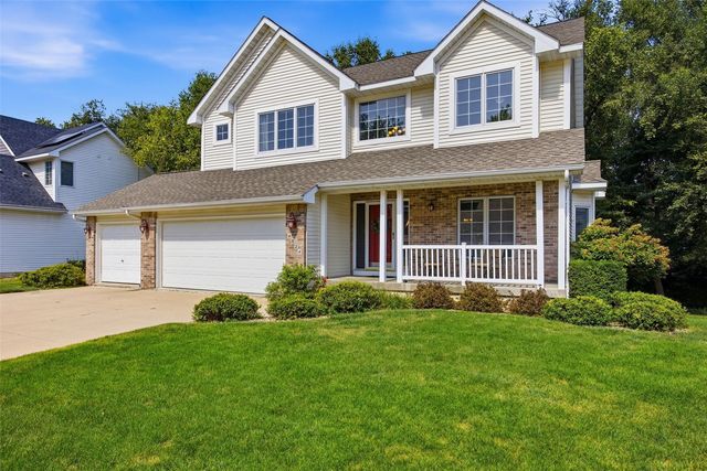 4824 Black Ivy Ct NE, Cedar Rapids, IA 52411