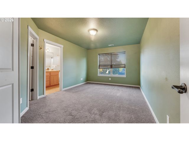 2955 Sw 187TH Ave, Beaverton, OR 97003