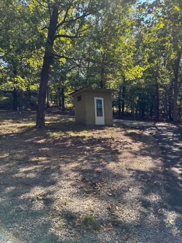 556 Private Road 65, Eucha, OK 74342