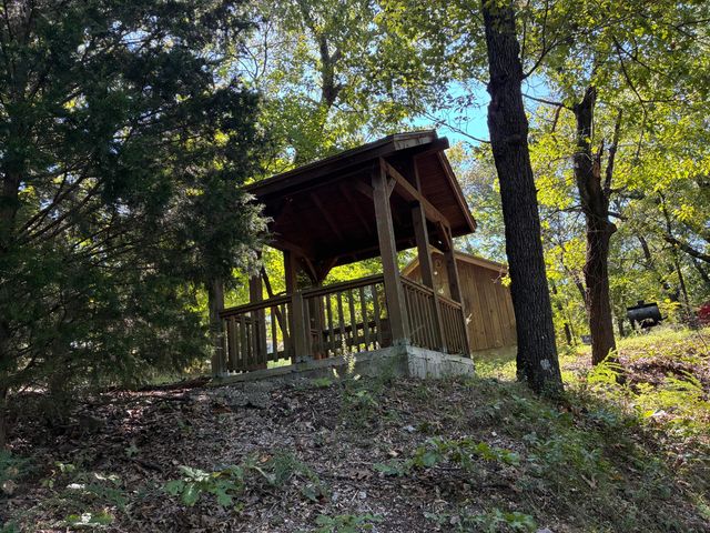 556 Private Road 65, Eucha, OK 74342