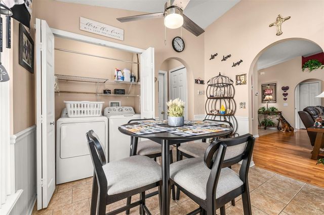 105 CARDIFF AVENUE, Davenport, FL 33897