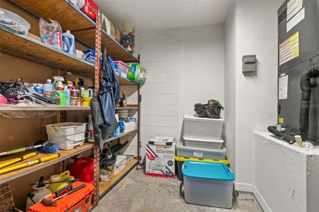 105 CARDIFF AVENUE, Davenport, FL 33897